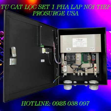 abstract-neon-circuit-board_618468-16194 (Copy)